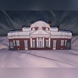 The Cat's Meow Village Monticello